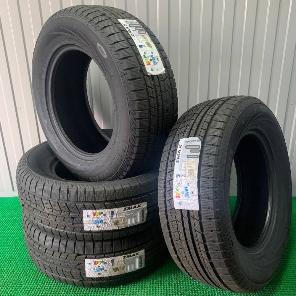 Zmax Tire Icepioneer 868 225/40 R18 92H XL 