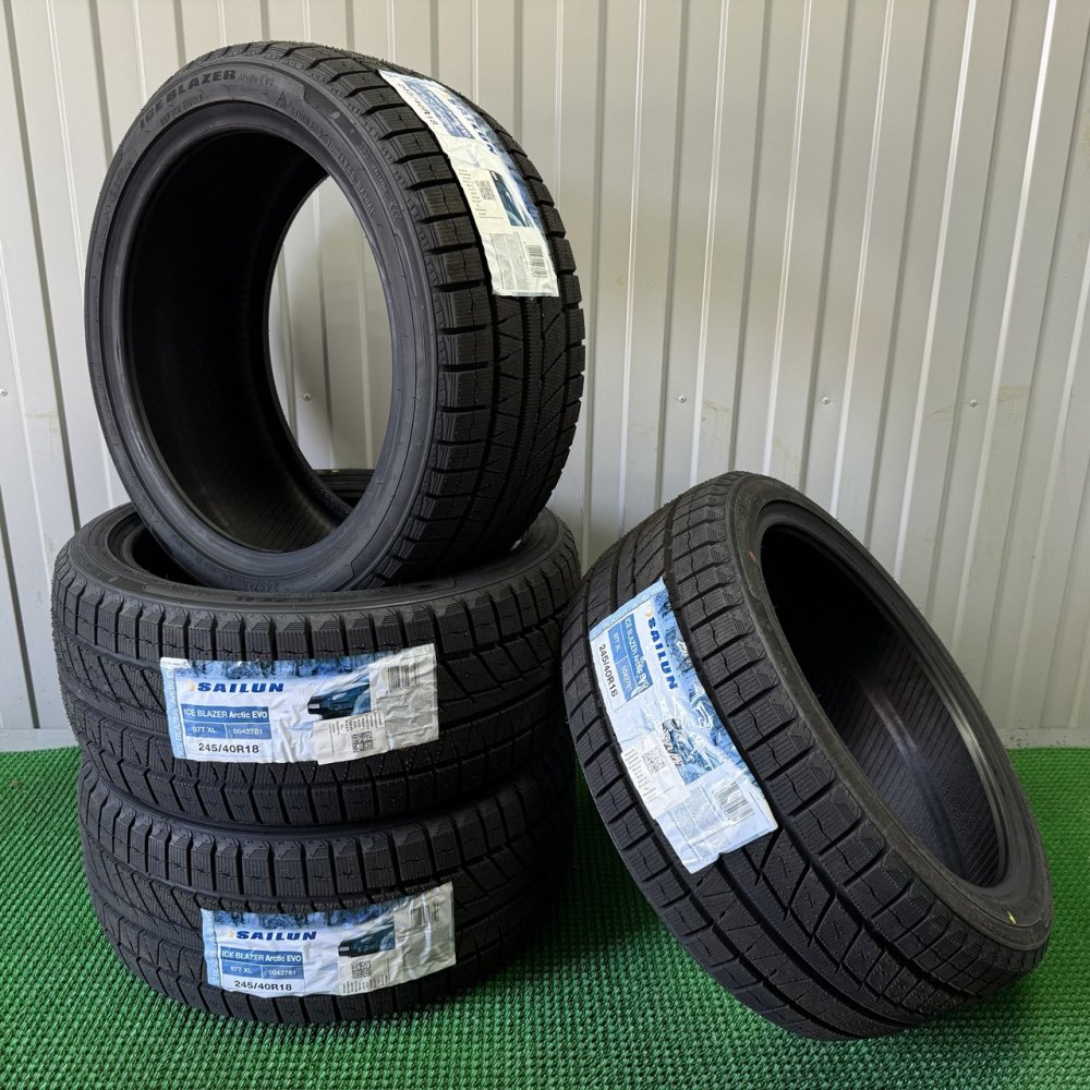 Sailun Ice Blazer Arctic EVO 285/40 R22 110T  