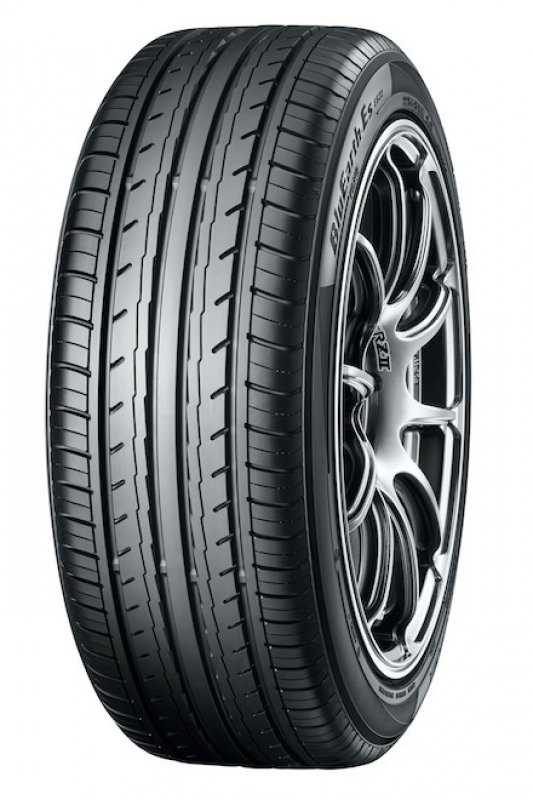 Yokohama BluEarth ES32 215/50 R17 95V  