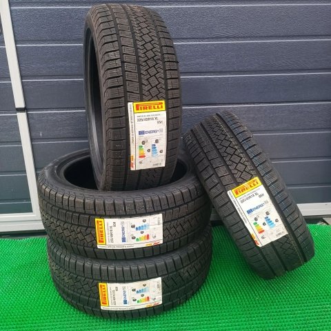 Pirelli Winter Ice Zero Asimmetrico 225/45 R18 95H XL 