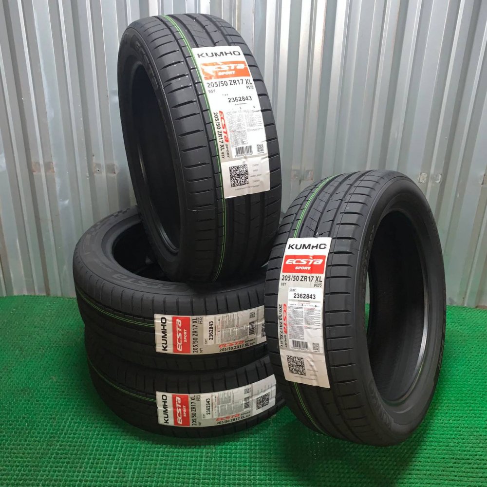 Kumho Ecsta Sport PS72 285/35 R20 104Y  