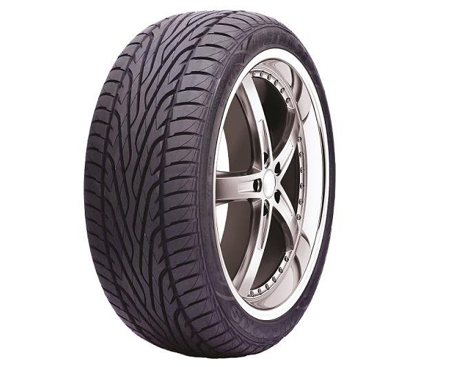 Maxxis Victra MA-Z3 215/55 R17 98W  