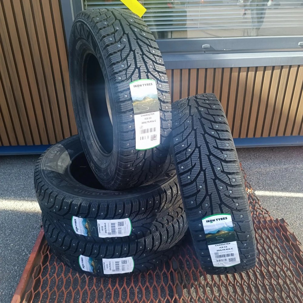 Ikon Tyres (Nokian Tyres) Ikon Character Ice C2 225/75 R16C 121/120R  