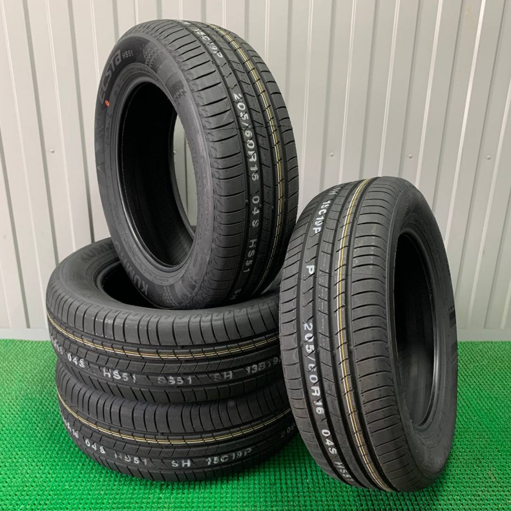 Kumho Ecsta HS51 205/60 R16 92H  